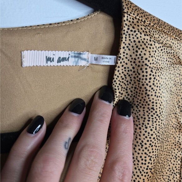 Francesca's Collections Mi Ami Satin Longsleeve Mini Dress Animal Print Size M - Picture 5 of 10